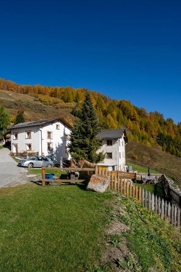 Berghaus Am Sonnenhang Valpaschun Valchava Exterior foto